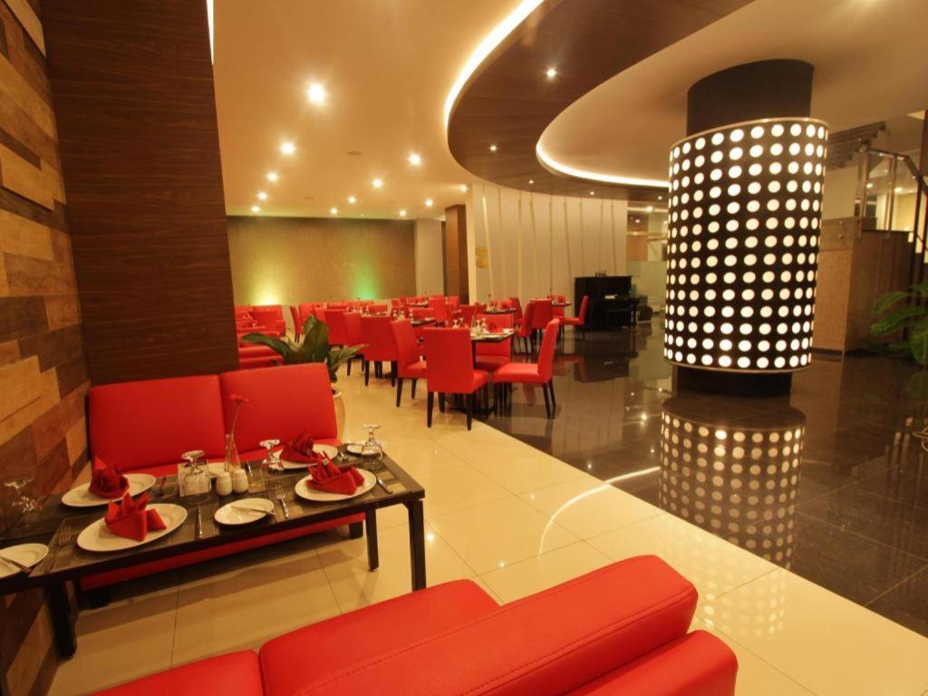 Ardan Hotel Bandung Luaran gambar