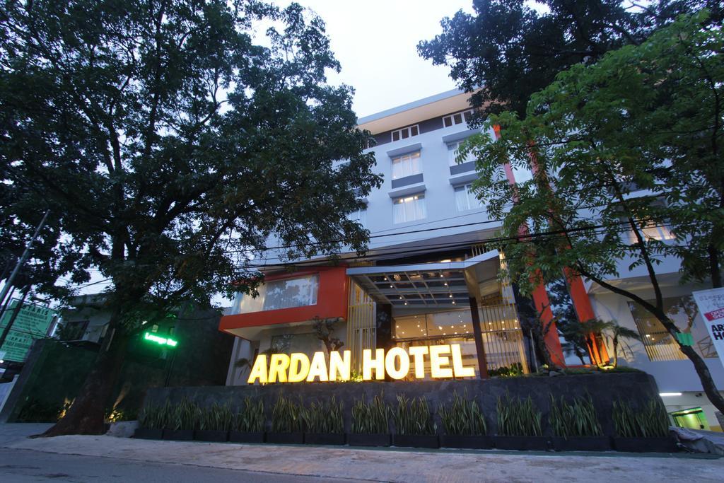 Ardan Hotel Bandung Luaran gambar
