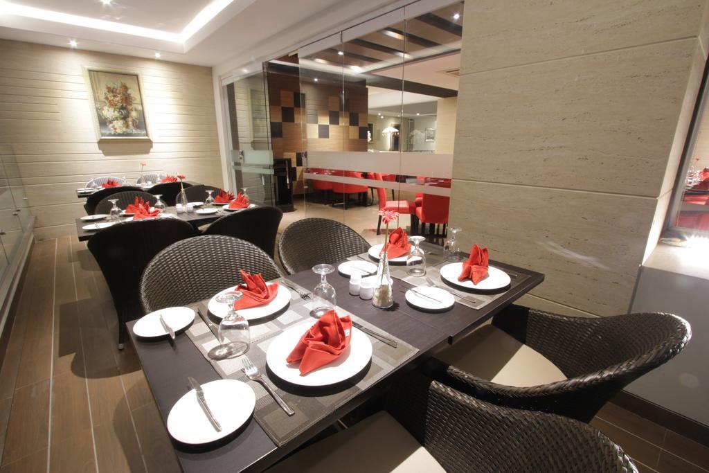Ardan Hotel Bandung Luaran gambar